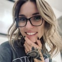 Cyndi Martin - Co-propriétaire de Chicks And Machines
